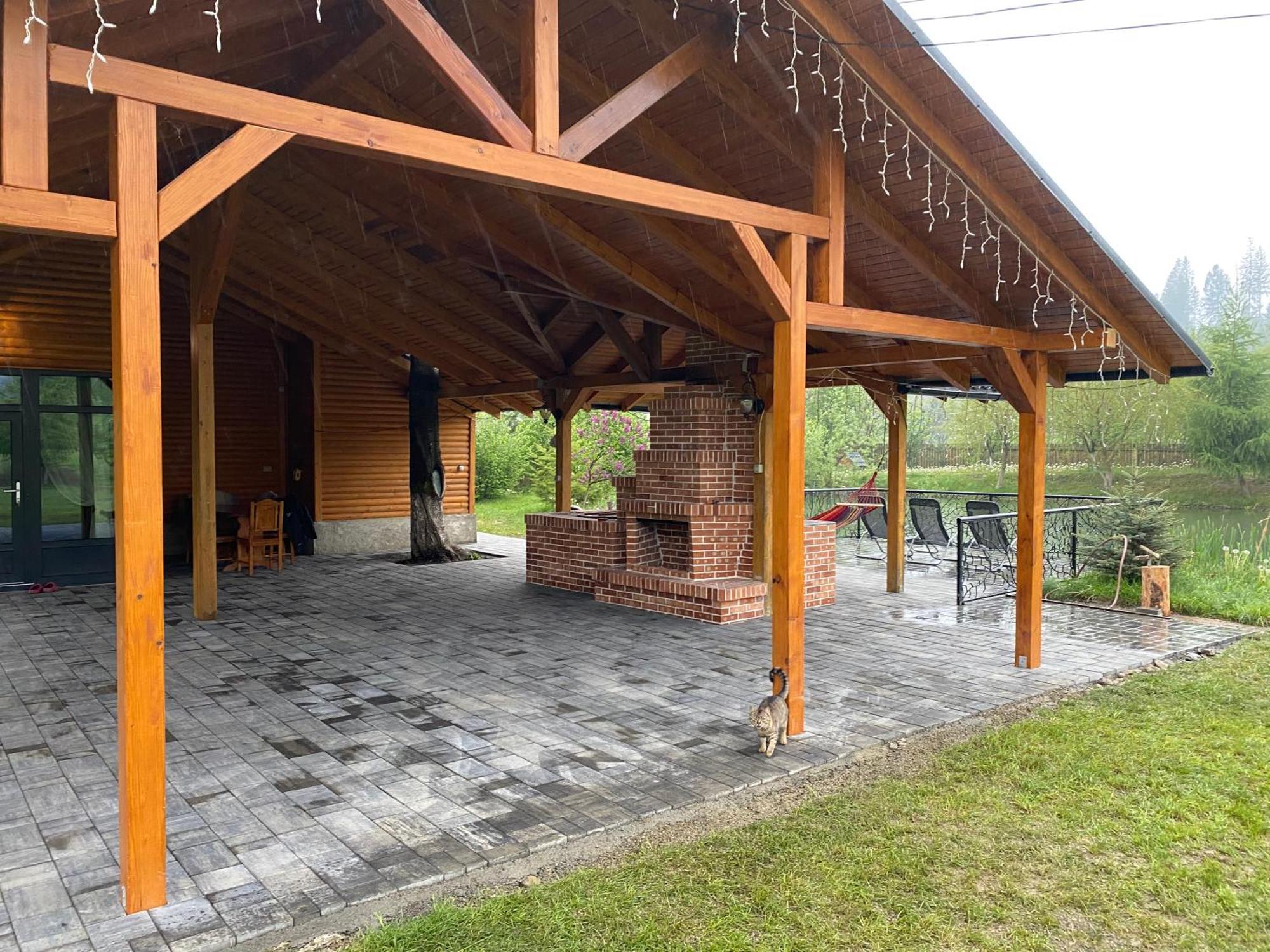 Moonlake Chalet Gainesti Ngoại thất bức ảnh